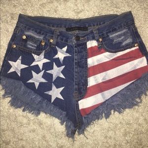 Patriotic high waist denim shorts